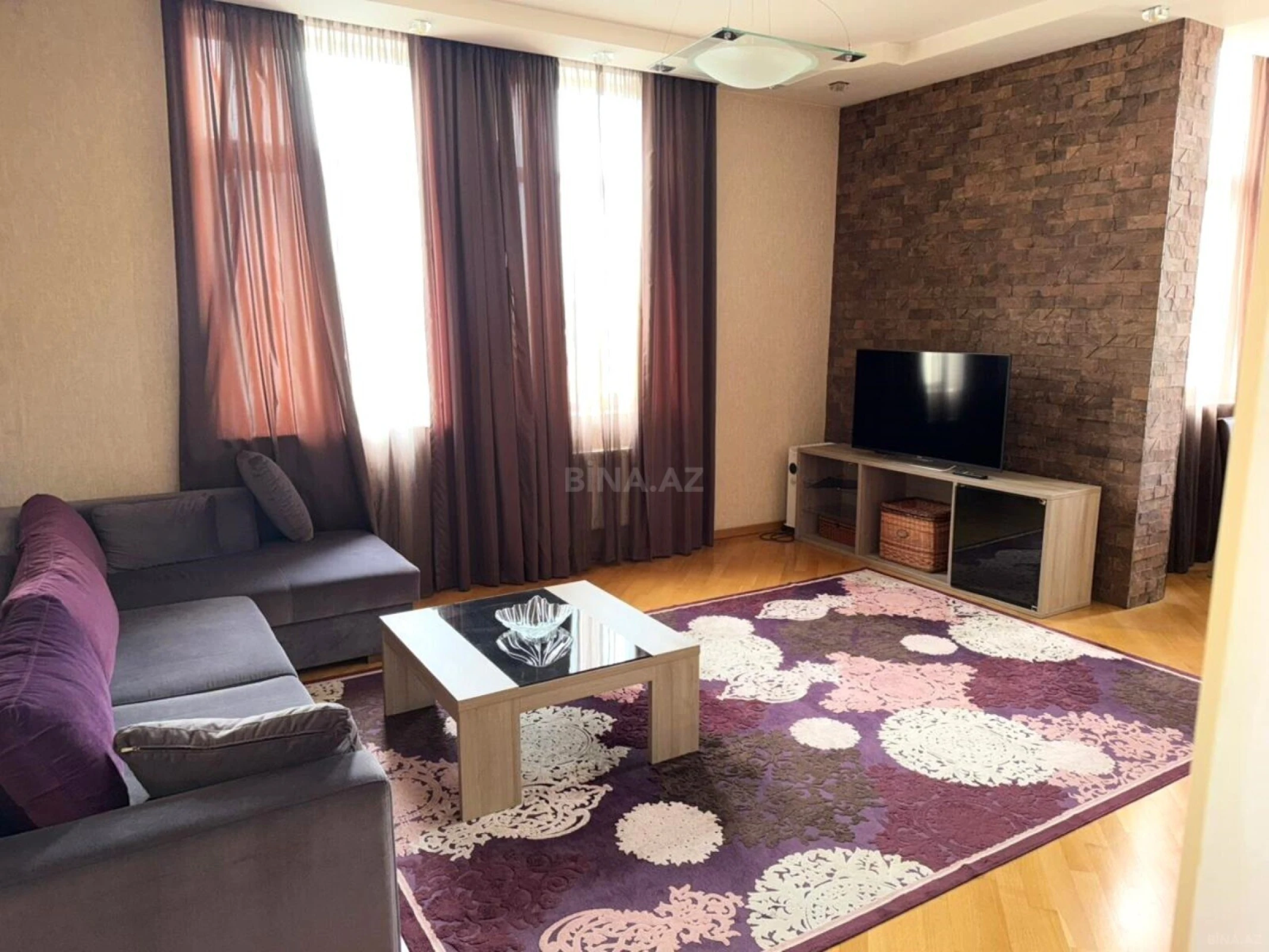 Satılır 2 otaqlı mənzil 90 m²