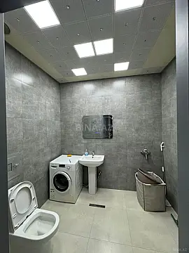 Satılır 3 otaqlı mənzil 150 m²
