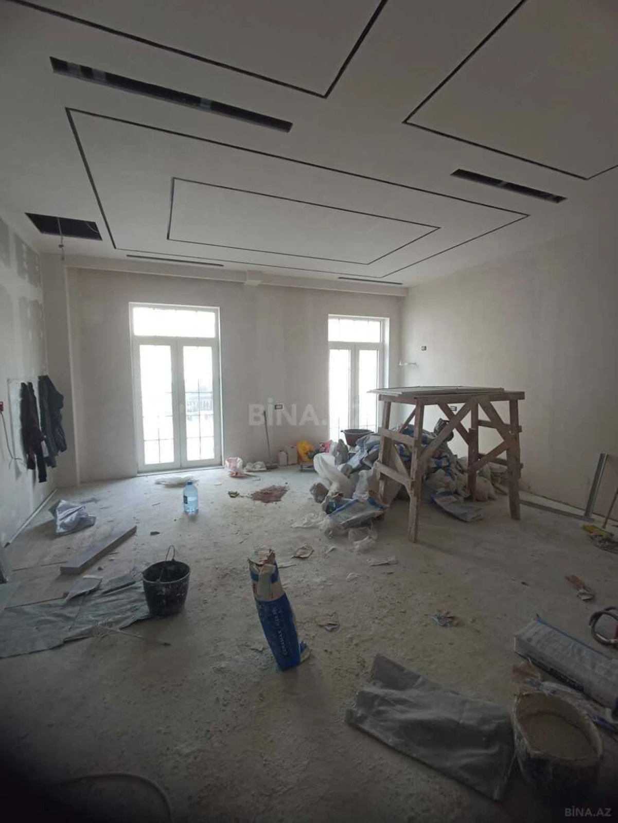 Satılır 3 otaqlı mənzil 94.6 m²