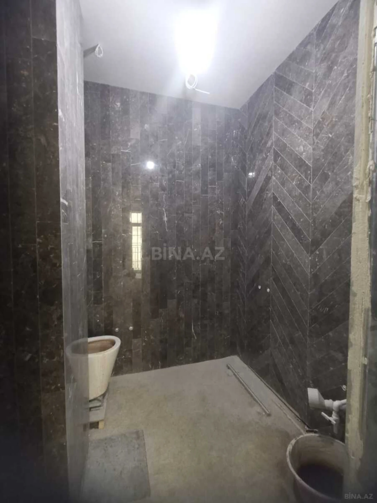 Satılır 3 otaqlı mənzil 94.6 m²
