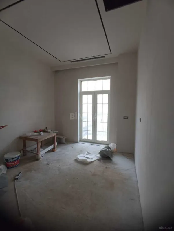 Satılır 3 otaqlı mənzil 94.6 m²