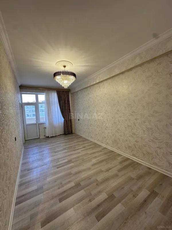 Satılır 2 otaqlı mənzil 71 m²