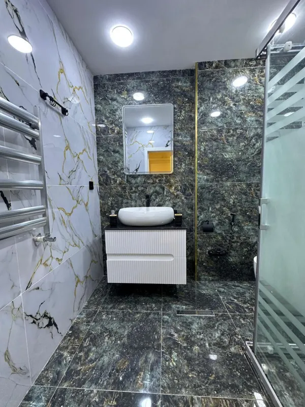 Satılır 2 otaqlı mənzil 71 m²