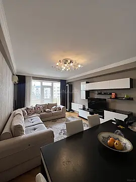 Satılır 3 otaqlı mənzil 110 m²