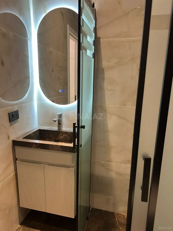 Satılır 4 otaqlı həyət evi 180 m²