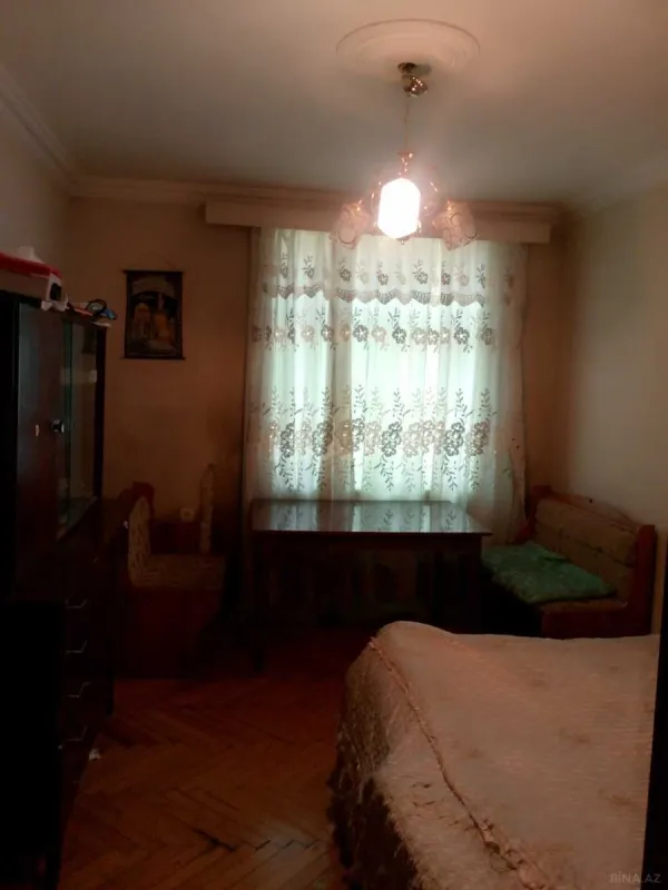 Satılır 1 otaqlı mənzil 45 m²