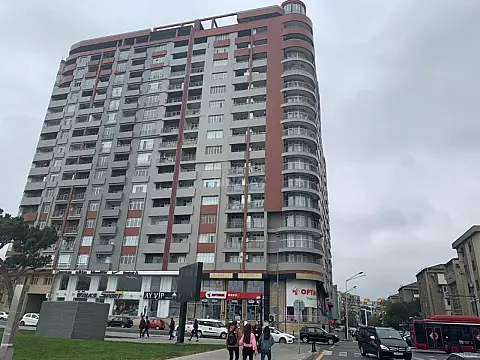 Satılır 3 otaqlı mənzil 128 m² — Bakı, Nərimanov 3 otaq 128.00 m²