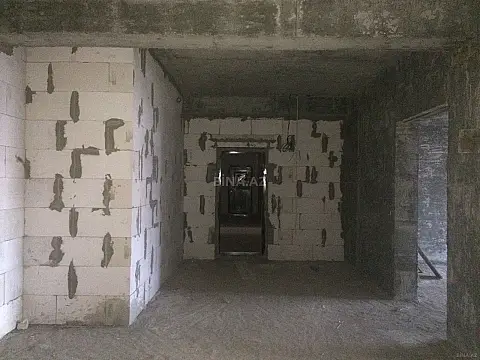 Satılır 3 otaqlı mənzil 166 m²