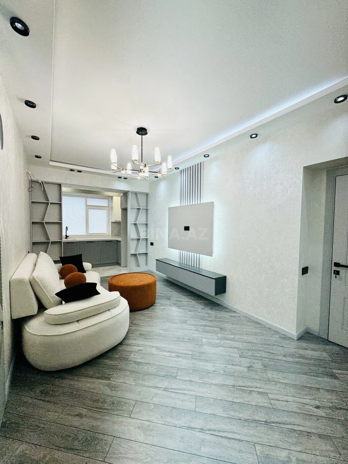 Satılır 3 otaqlı mənzil 80 m²