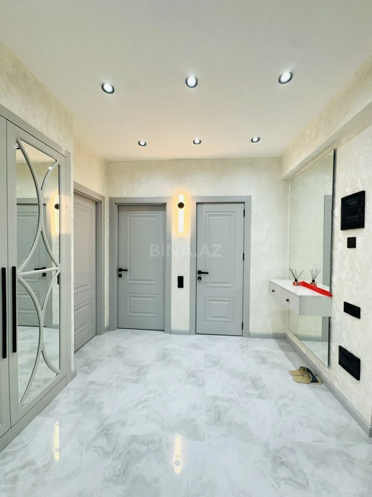 Satılır 3 otaqlı mənzil 80 m²