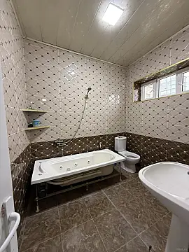 Satılır 4 otaqlı həyət evi 120 m²