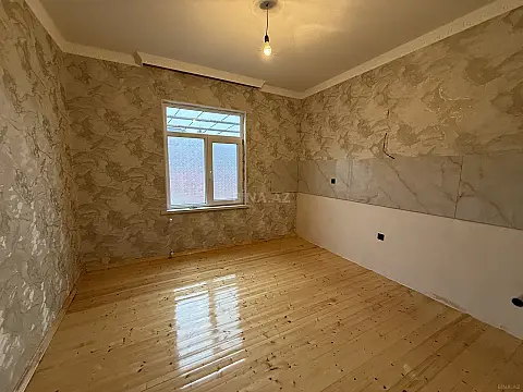 Satılır 4 otaqlı həyət evi 120 m²