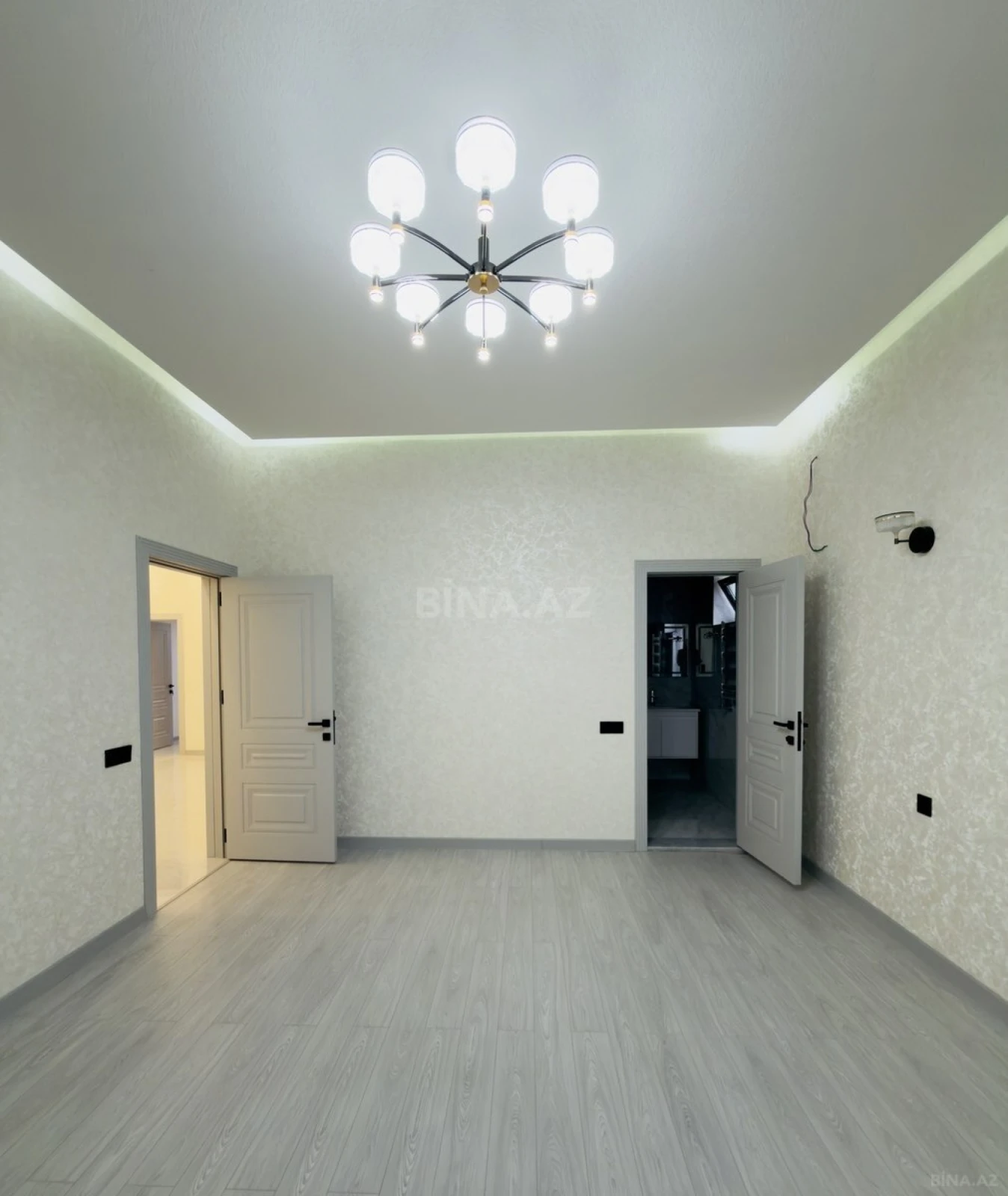 Satılır 4 otaqlı həyət evi 170 m²