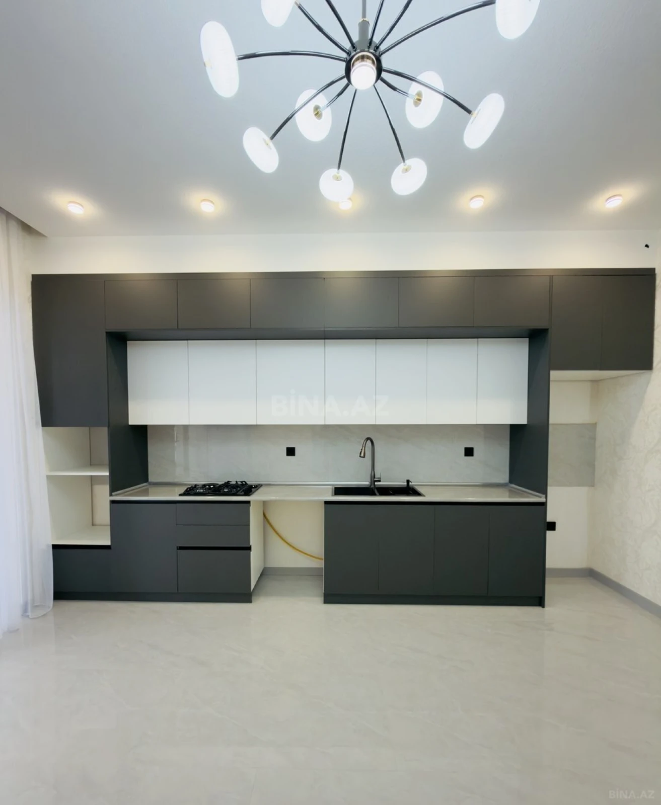 Satılır 4 otaqlı həyət evi 170 m²