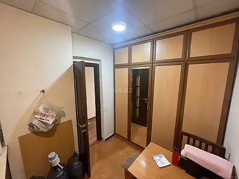 Satılır 3 otaqlı mənzil 125 m²
