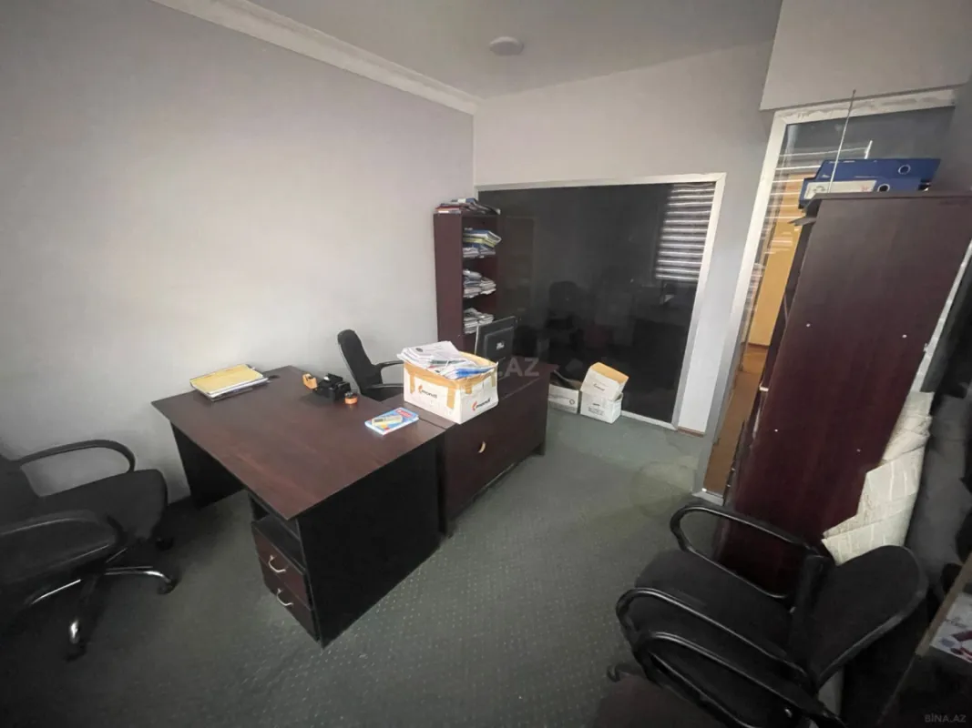 Satılır 3 otaqlı mənzil 125 m²