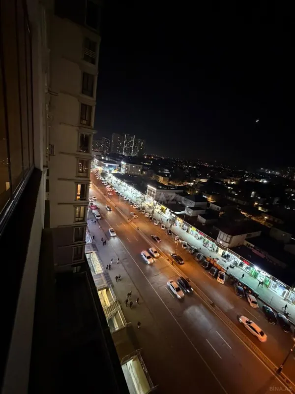 Satılır 3 otaqlı mənzil 128 m²