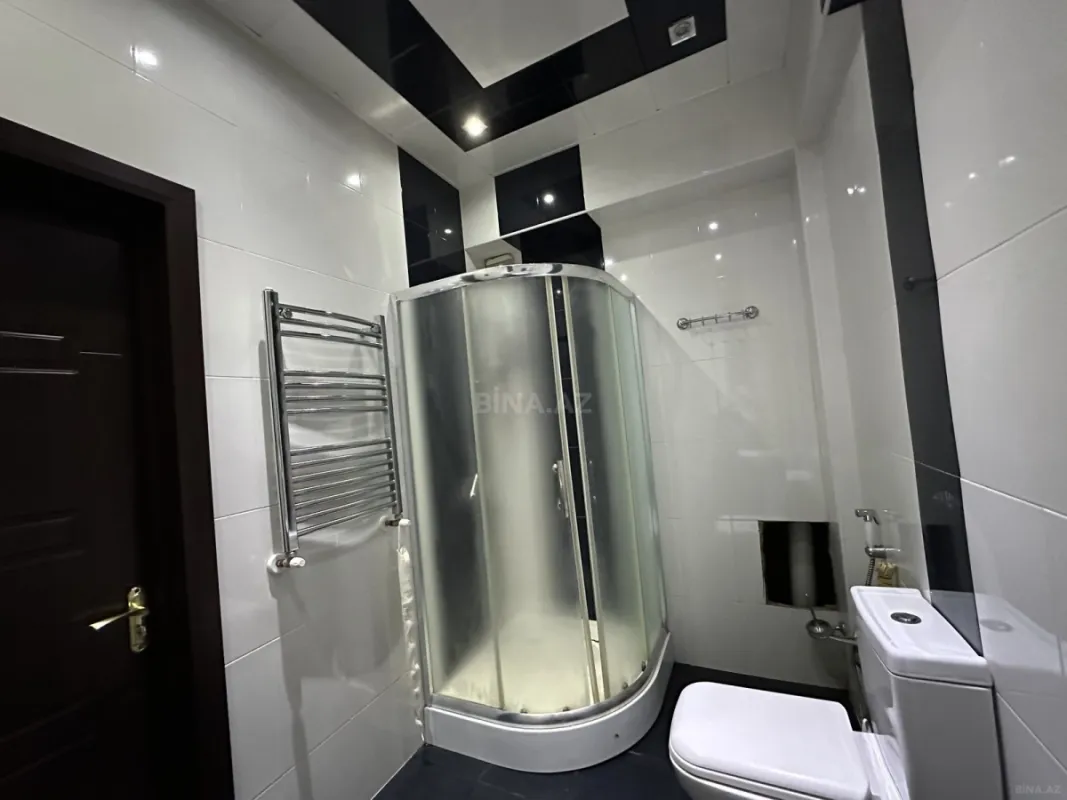 Kirayə verilir 2 otaqlı mənzil 80 m²