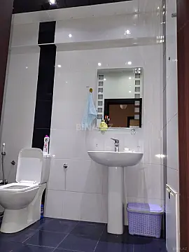 Kirayə verilir 2 otaqlı mənzil 80 m²