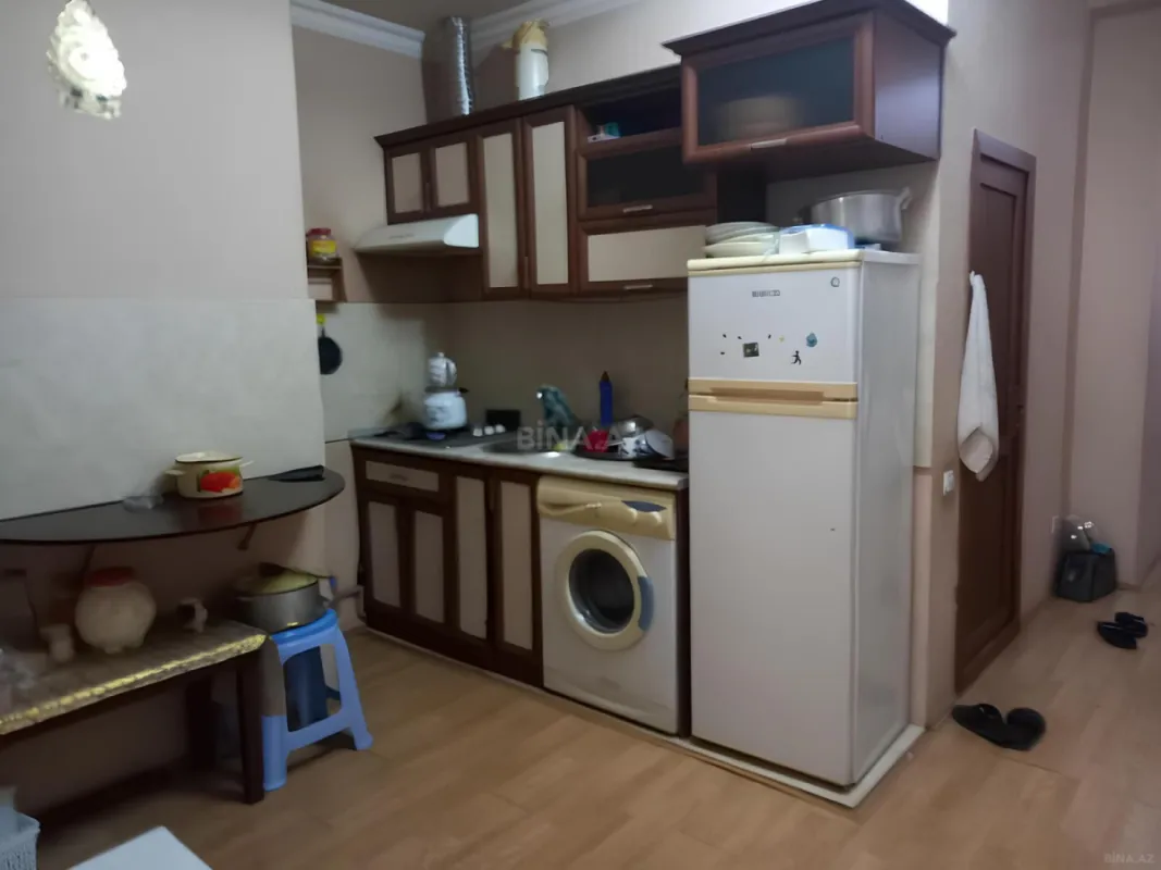 Satılır 2 otaqlı mənzil 74 m²