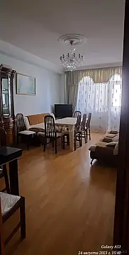 Satılır 2 otaqlı mənzil 74 m²