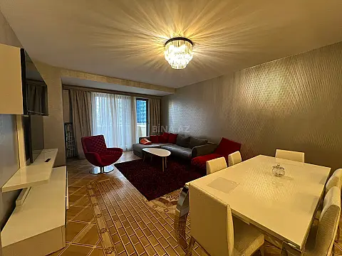 Kirayə verilir 3 otaqlı mənzil 137 m²