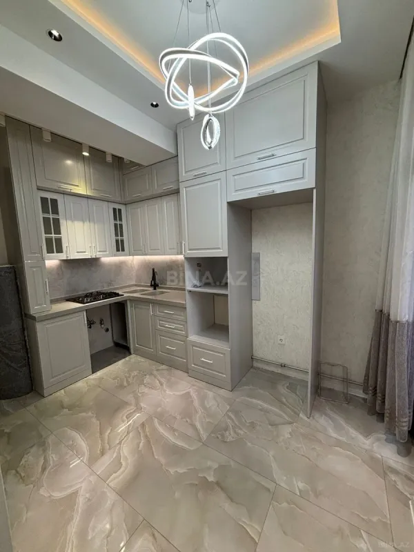 Satılır 2 otaqlı mənzil 63 m²