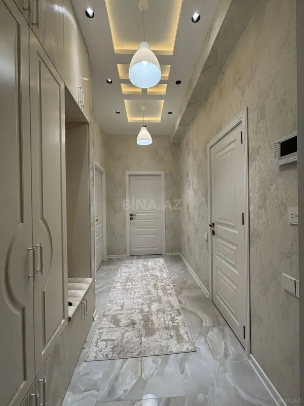 Satılır 2 otaqlı mənzil 63 m²