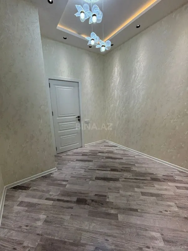 Satılır 2 otaqlı mənzil 63 m²