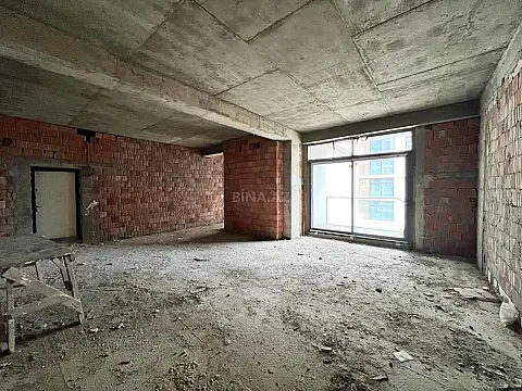 Satılır 3 otaqlı mənzil 102 m²