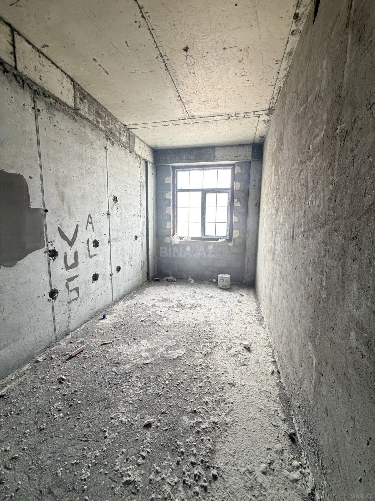 Satılır 2 otaqlı mənzil 88 m²