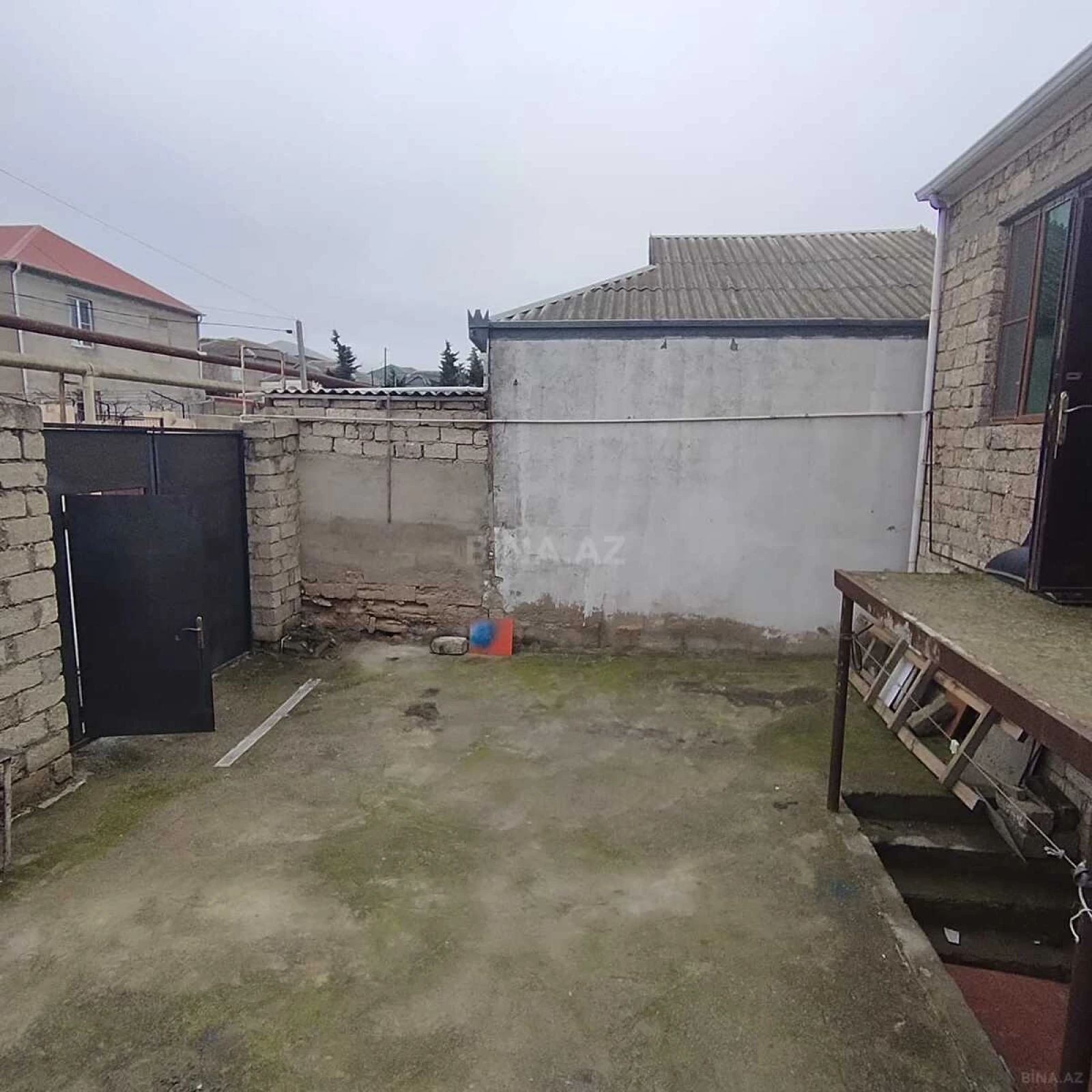 Kirayə verilir 3 otaqlı həyət evi 100 m²