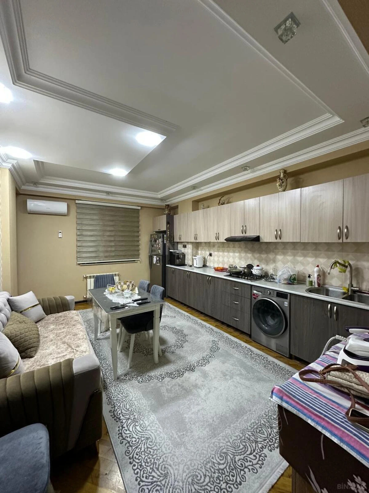 Satılır 4 otaqlı mənzil 120 m²