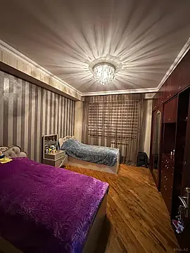 Satılır 4 otaqlı mənzil 120 m²