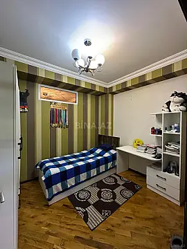 Satılır 4 otaqlı mənzil 120 m²