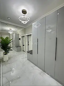 Kirayə verilir 2 otaqlı mənzil 77 m²