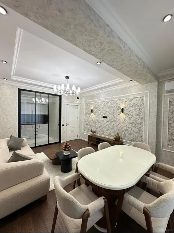 Kirayə verilir 2 otaqlı mənzil 77 m²