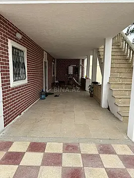 Satılır 7 otaqlı həyət evi 250 m²