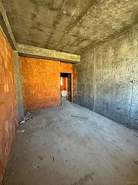 Satılır 1 otaqlı mənzil 65.4 m²