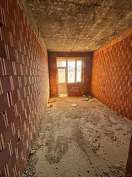 Satılır 1 otaqlı mənzil 65.4 m²