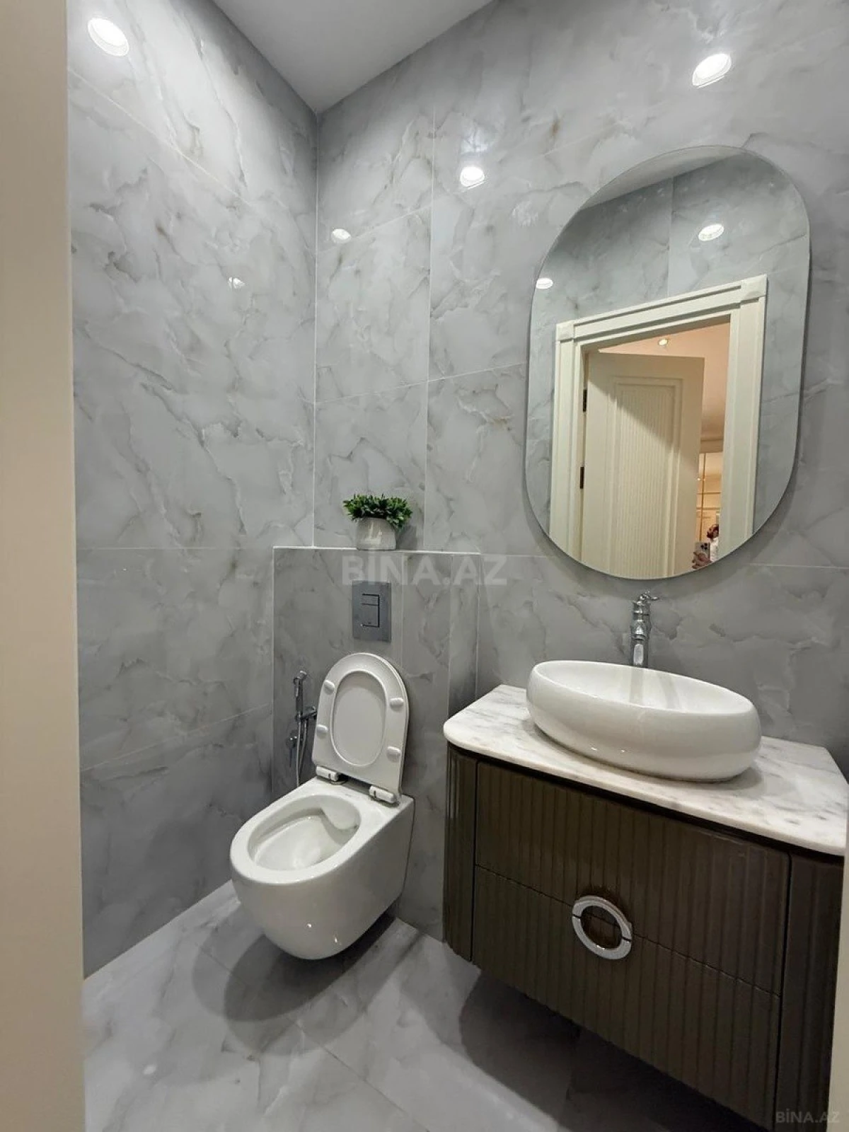 Satılır 3 otaqlı mənzil 85 m²