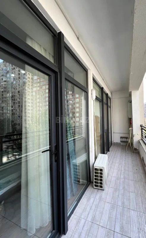 Satılır 3 otaqlı mənzil 86 m²