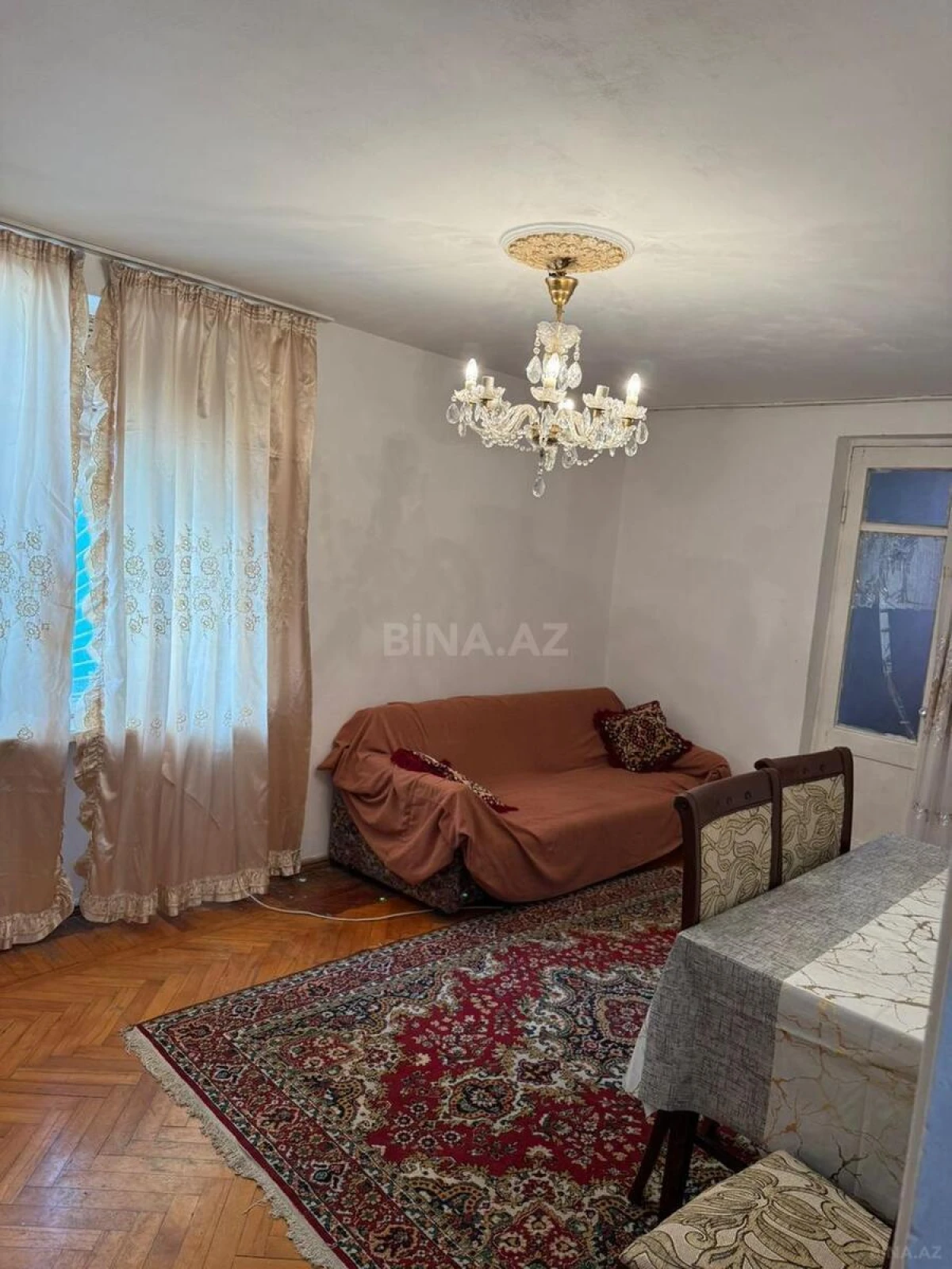 Kirayə verilir 2 otaqlı mənzil 35 m²