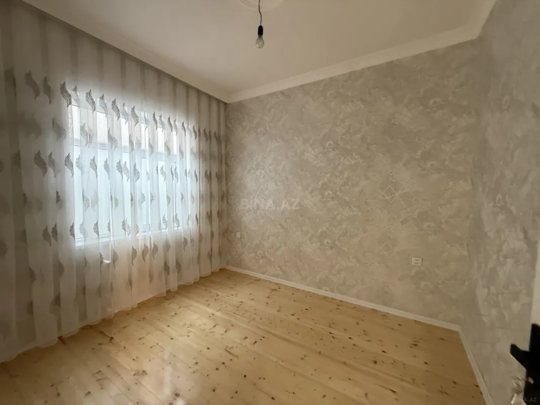 Satılır 3 otaqlı həyət evi 100 m²