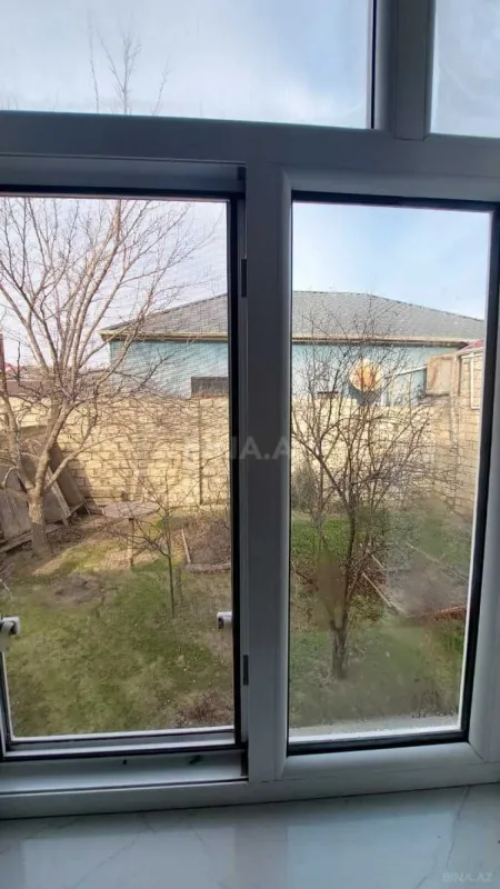 Satılır 4 otaqlı həyət evi 135 m²