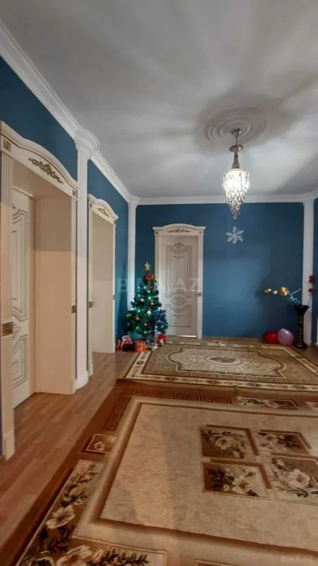 Satılır 4 otaqlı həyət evi 135 m²