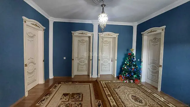 Satılır 4 otaqlı həyət evi 135 m²