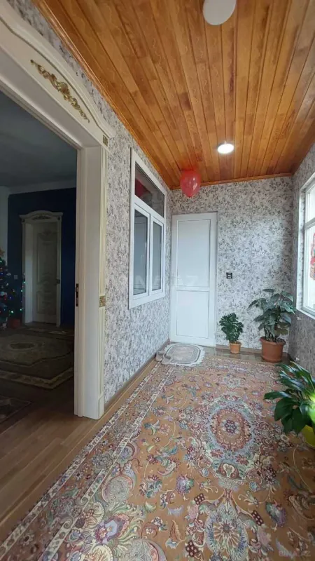 Satılır 4 otaqlı həyət evi 135 m²