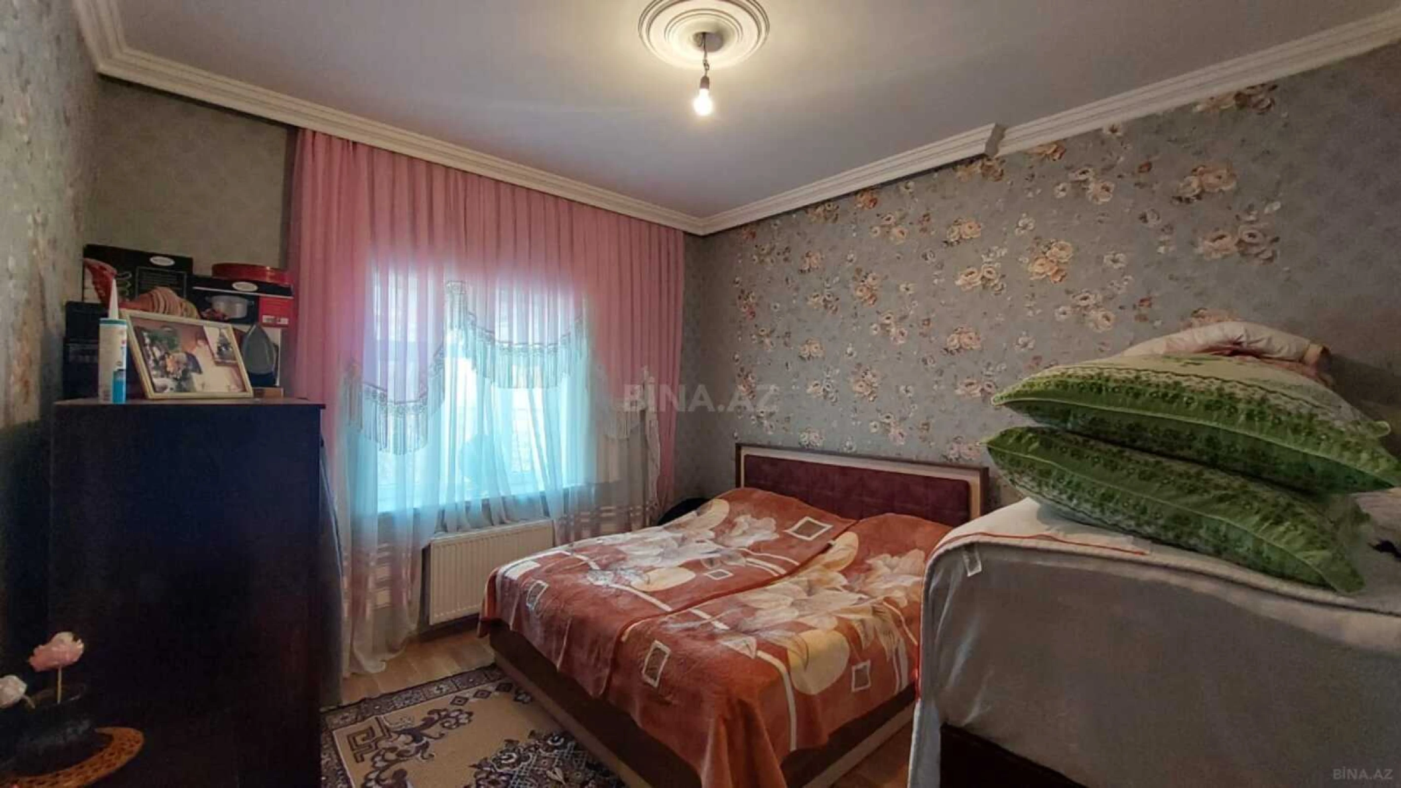 Satılır 4 otaqlı həyət evi 135 m²