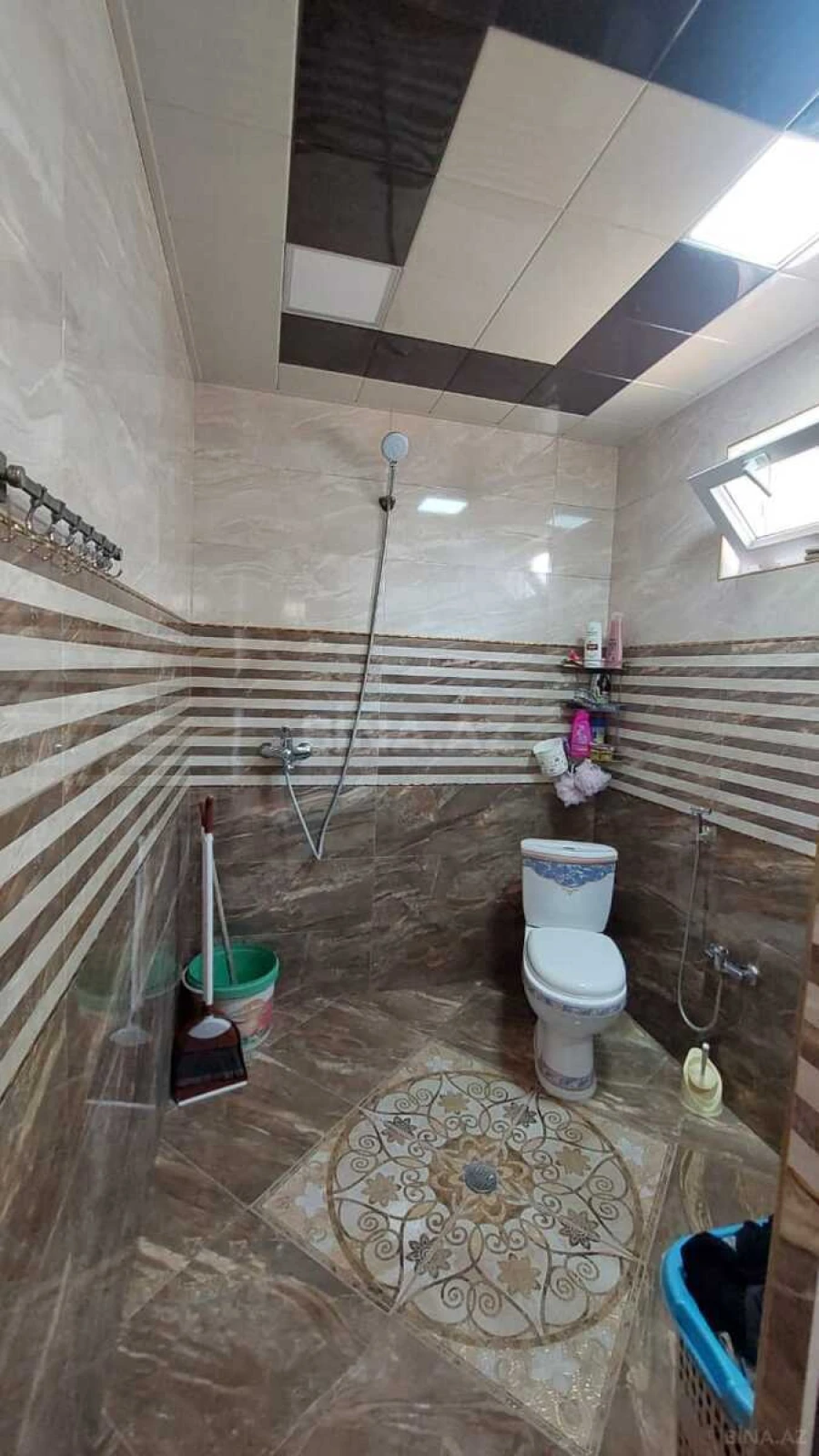 Satılır 4 otaqlı həyət evi 135 m²